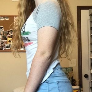 Light weight top from rue 21